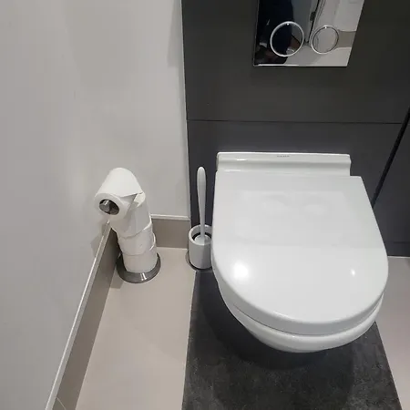 Kayz Lodge- Luxury Ensuite-Private & Shared Accommodation In A New House At The Olympic Village Overlooking Stratford Westfield And Tube Station London Room photo