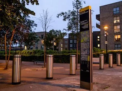 Kayz Lodge- Luxury Ensuite-Private & Shared Accommodation In A New House At The Olympic Village Overlooking Stratford Westfield And Tube Station London Room photo